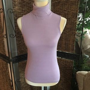 Ann Taylor sleeveless turtleneck